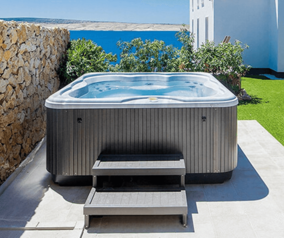Jacuzzi LODGE+ M