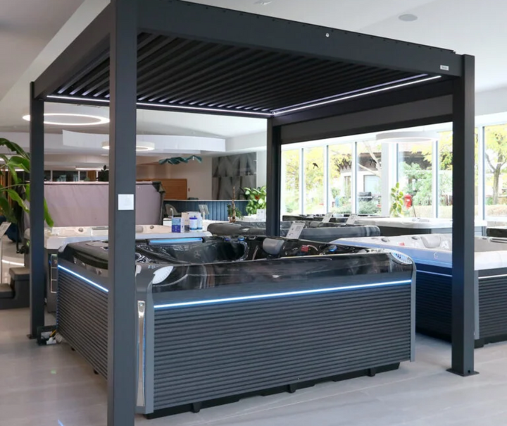 PERGOLA BIOCLIMATICA MOTIONFLEX 400 CON ILUMINACION LED BLANCA