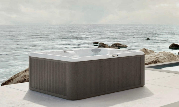 Jacuzzi J-245 CON ASIENTOS ABIERTOS